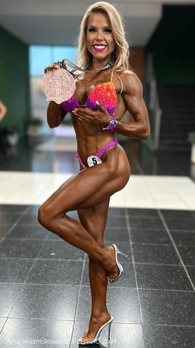 Makeup Fitness student makeup